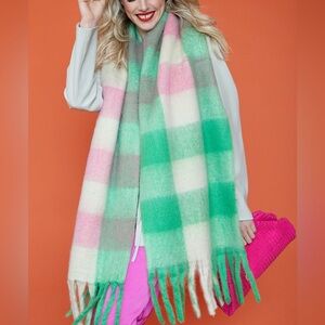 Bloomingdale’s multicolored buttery soft large scarf NEW